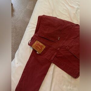Men’s Levi’s red pants
